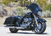 Harley-Davidson FLHX Street Gilde